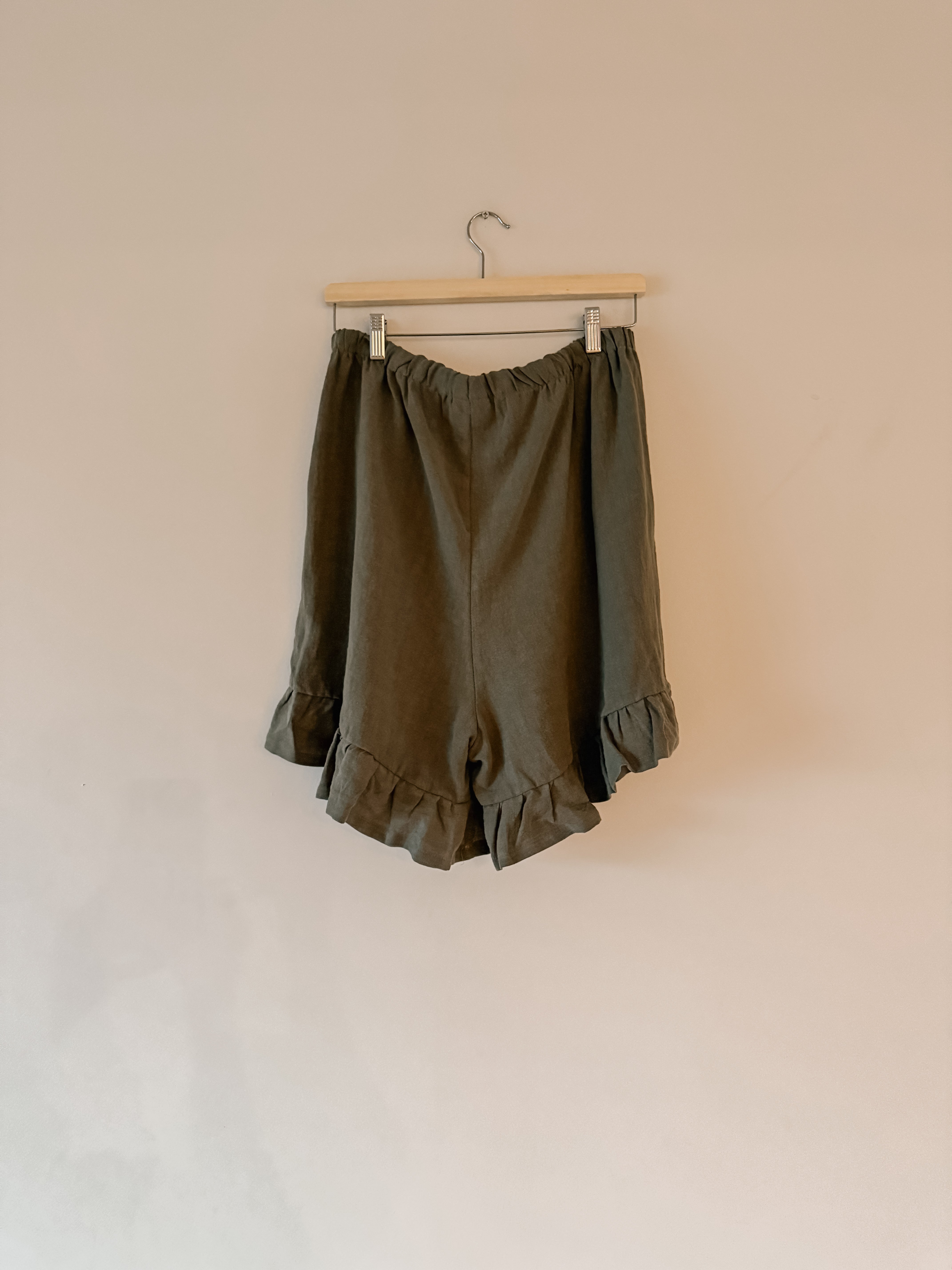 Cara Shorts - L/XL