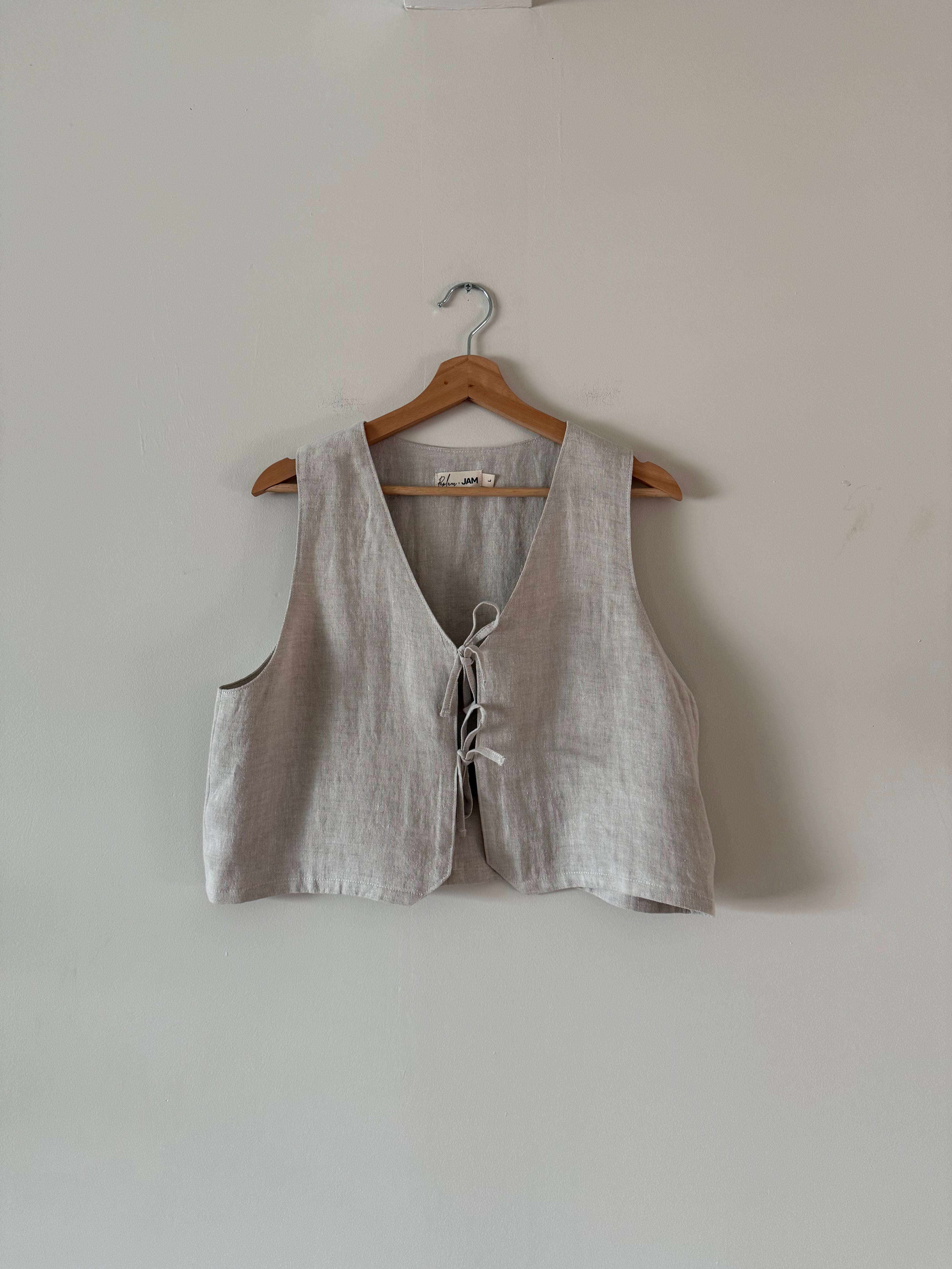 Poppy Vest - L
