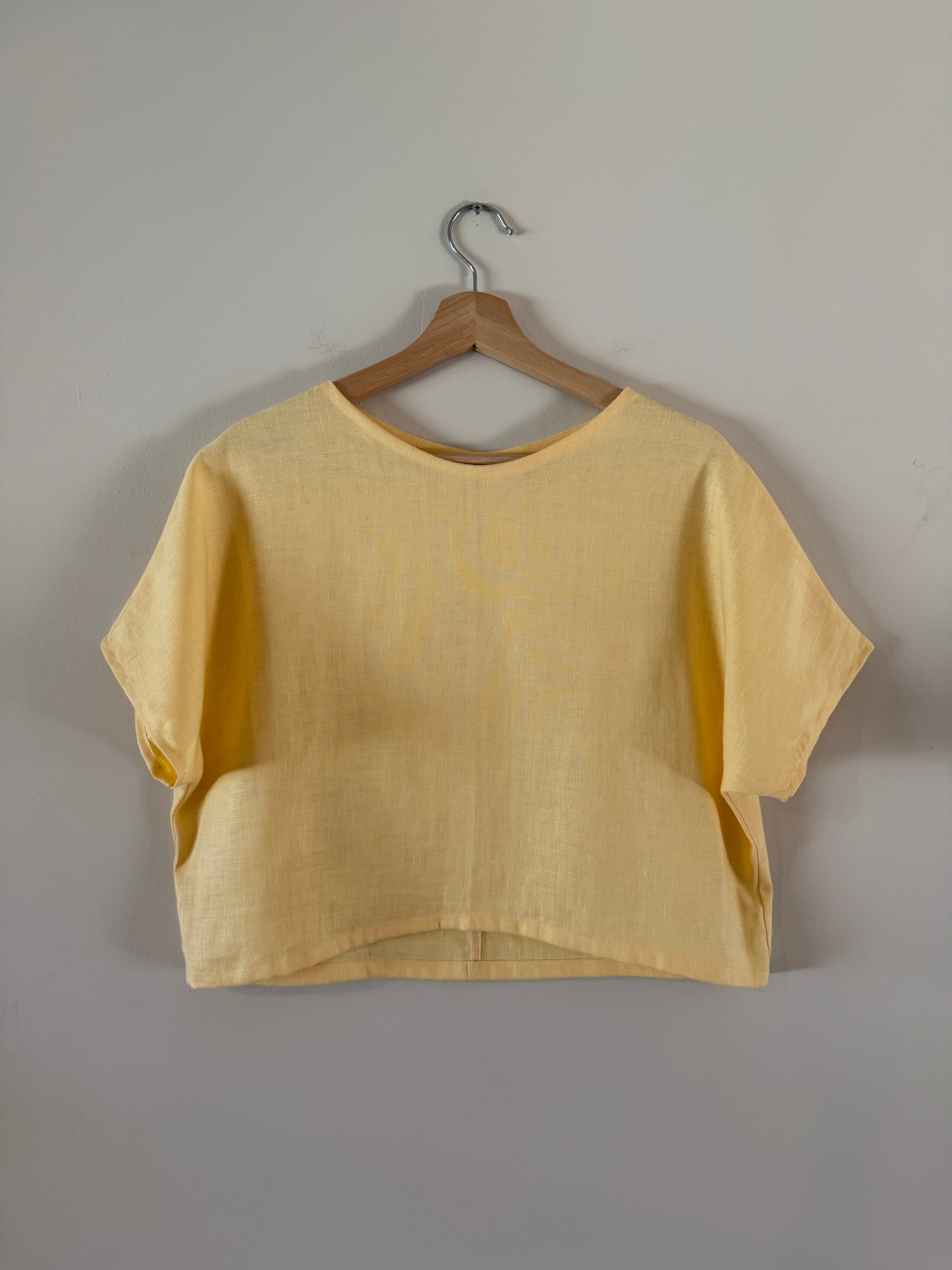 Hannah Tee (Crop) - S