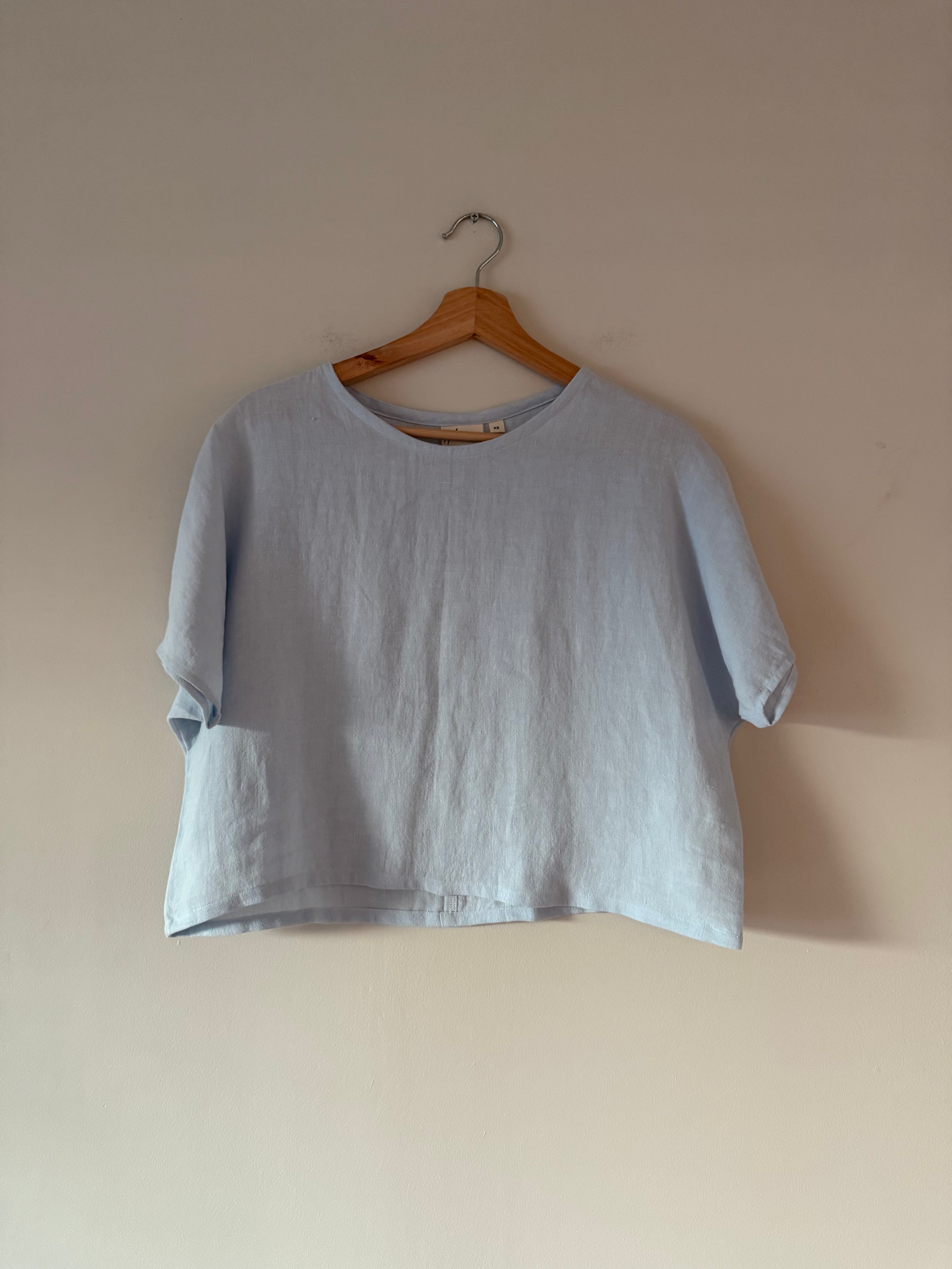 Hannah Tee (Crop) - XS
