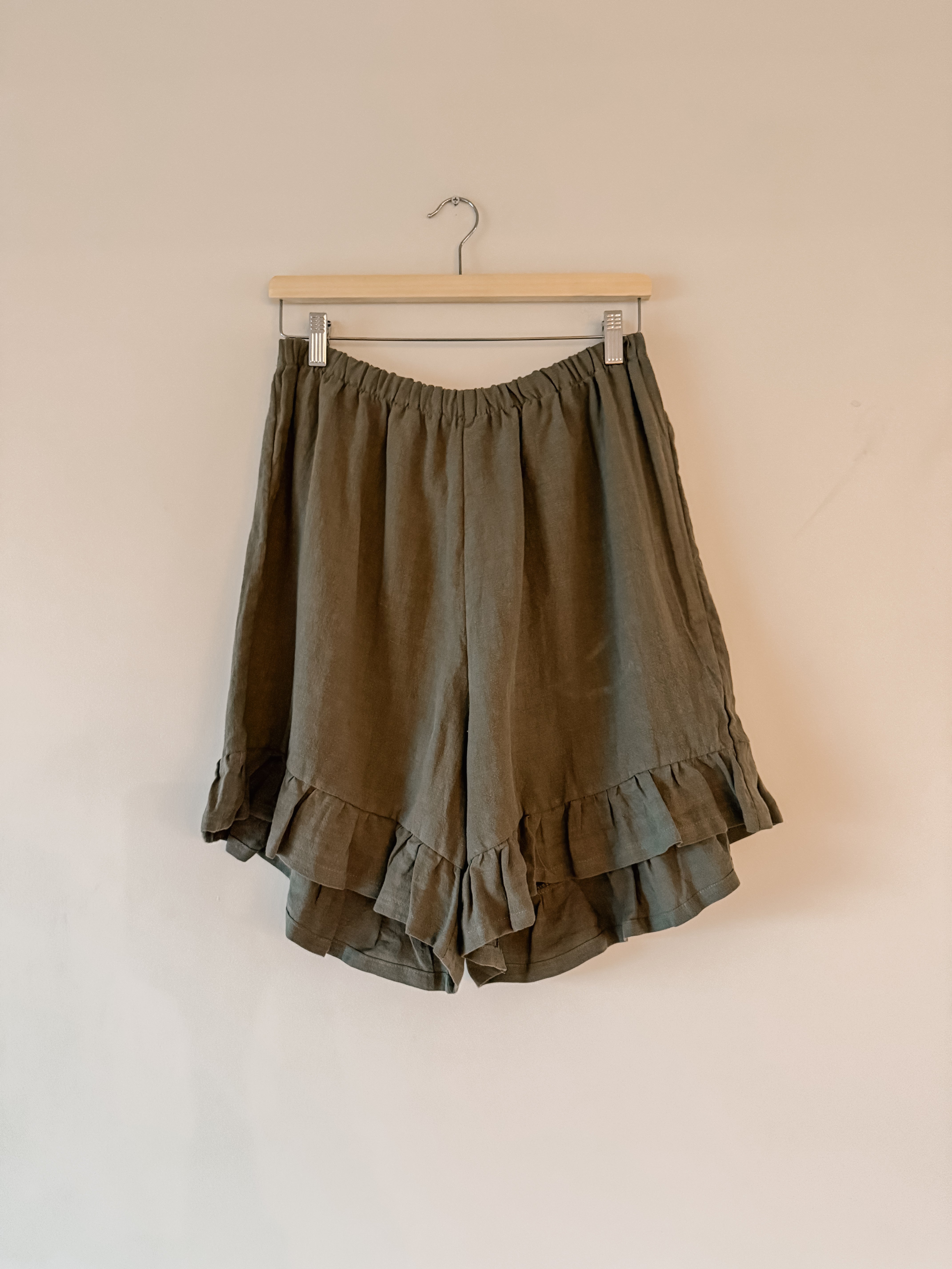 Cara Shorts - L/XL